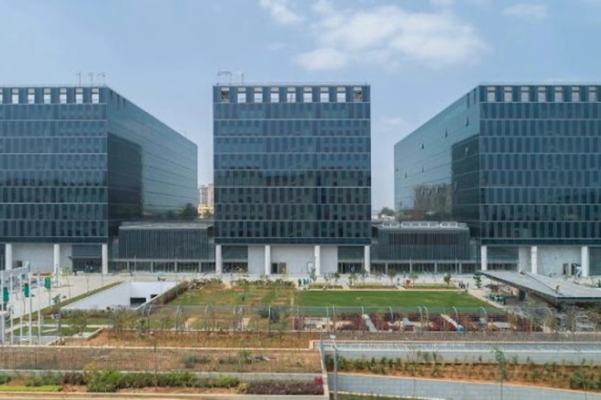 Helios Business Park
Outer Ring Road